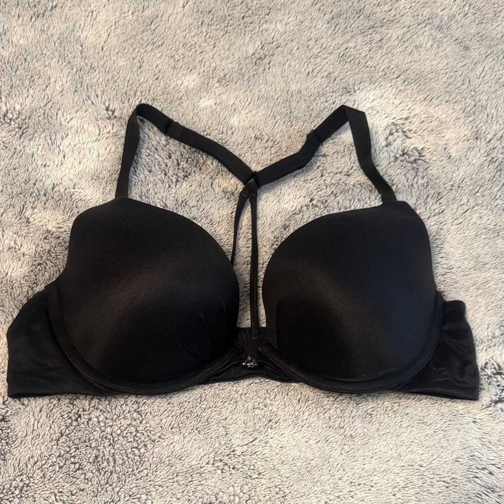 Victoria's Secret Fabulous Front Close Push Up Bra